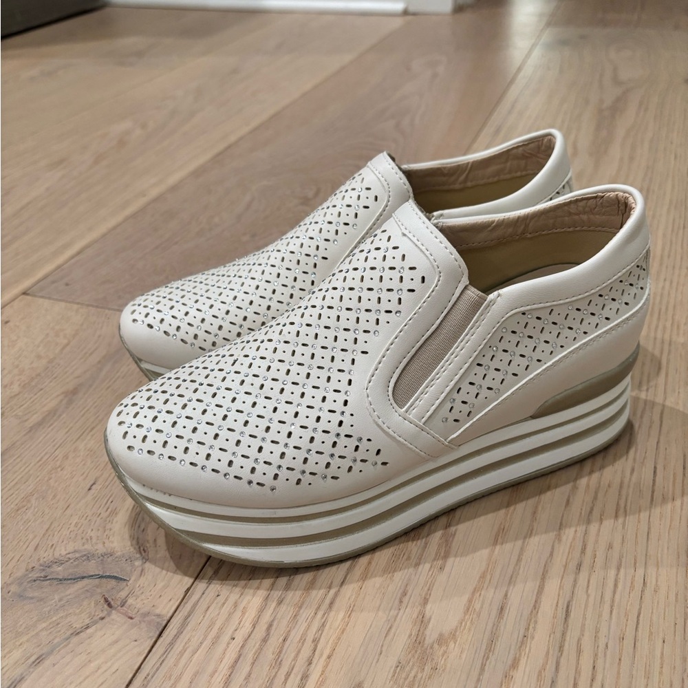 Chic Cream Platform Slip-On Sneakers